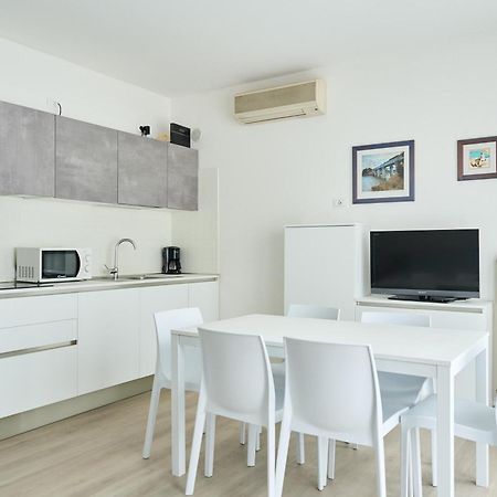 Appartamenti Villa Paola-Pochi Passi Dal Mare-Zona Piazza Aurora-לידו די ג'סולו מראה חיצוני תמונה