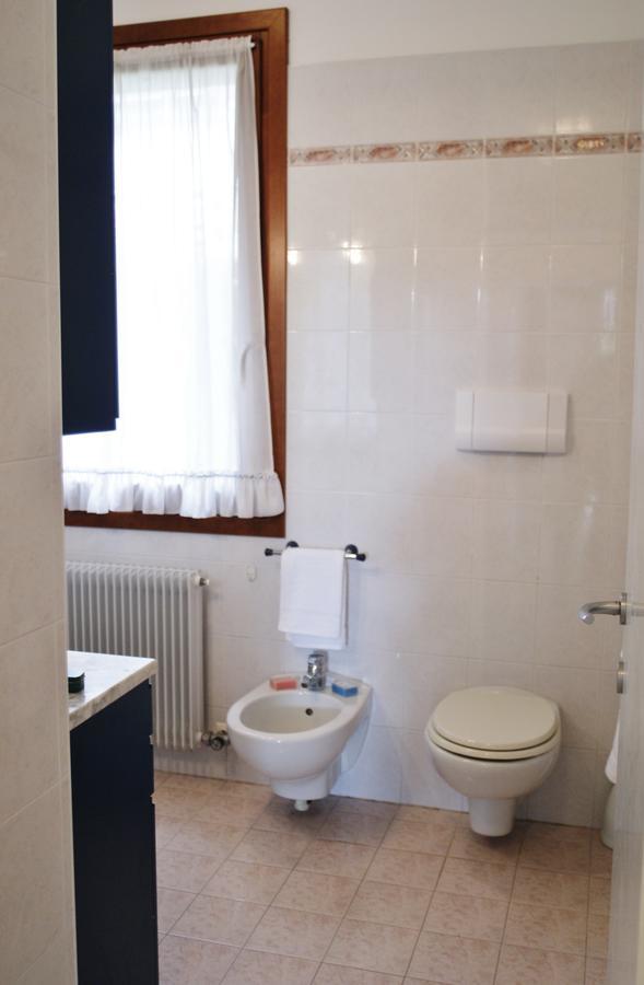 Appartamenti Villa Paola-Pochi Passi Dal Mare-Zona Piazza Aurora-לידו די ג'סולו מראה חיצוני תמונה