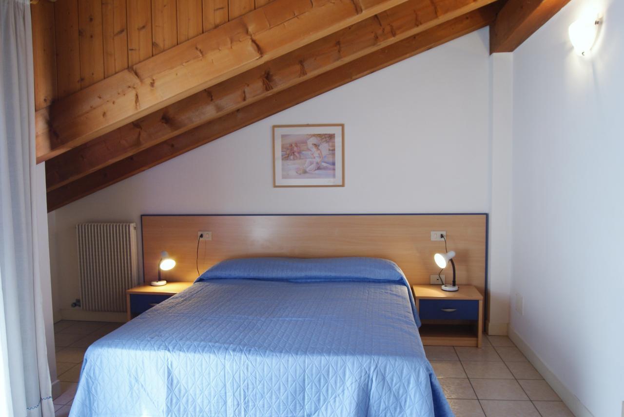 Appartamenti Villa Paola-Pochi Passi Dal Mare-Zona Piazza Aurora-לידו די ג'סולו מראה חיצוני תמונה